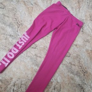Nike medium pink leggings